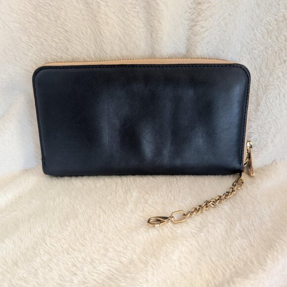 Authentic Chloe Two Toned Blue Continental Wallet with Chain Hook - Picture 5 of 15